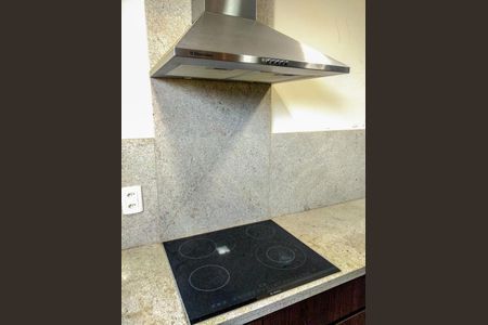 Casa de condomínio à venda com 398m², 4 quartos e 3 vagasCozinha