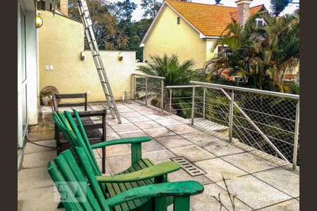 Casa de condomínio à venda com 398m², 4 quartos e 3 vagasVaranda