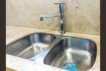 Casa de condomínio à venda com 398m², 4 quartos e 3 vagasPia da Cozinha