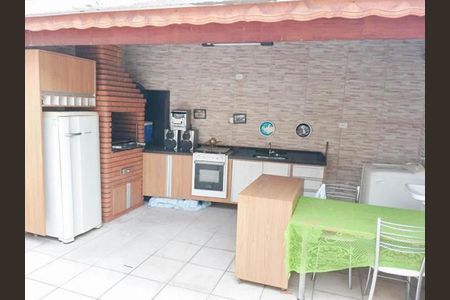 Casa à venda com 160m², 3 quartos e 4 vagasChurrasqueira 