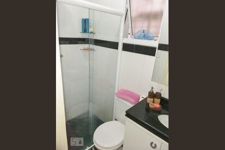 Casa à venda com 160m², 3 quartos e 4 vagasBanheiro 2
