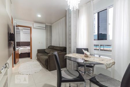Sala de apartamento à venda com 1 quarto, 51m² em Passo das Pedras, Porto Alegre