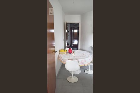 Corredor de apartamento para alugar com 4 quartos, 238m² em Paraisópolis, São Paulo