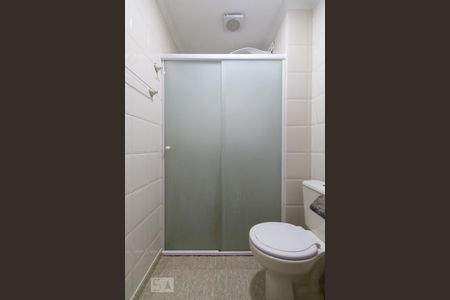 Banheiro de apartamento para alugar com 1 quarto, 40m² em Tatuapé, São Paulo