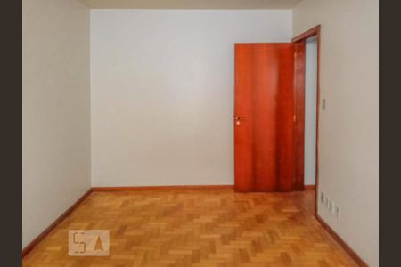 Quarto 2 de apartamento para alugar com 2 quartos, 72m² em Teresópolis, Porto Alegre