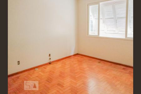 Sala de apartamento para alugar com 2 quartos, 72m² em Teresópolis, Porto Alegre