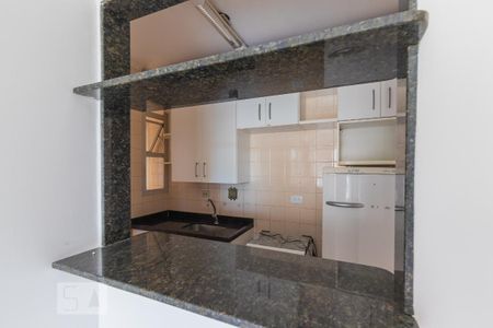 Casa de condomínio à venda com 52m², 1 quarto e 1 vaga Casa de condomínio à venda com 52m², 1 quarto e 1 vagaCozinha