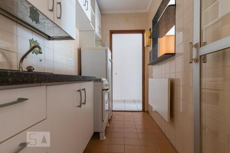 Casa de condomínio à venda com 52m², 1 quarto e 1 vaga Casa de condomínio à venda com 52m², 1 quarto e 1 vagaCozinha