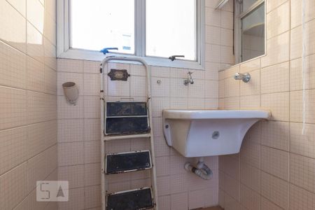 Casa de condomínio à venda com 52m², 1 quarto e 1 vaga Casa de condomínio à venda com 52m², 1 quarto e 1 vagaÁrea de serviço