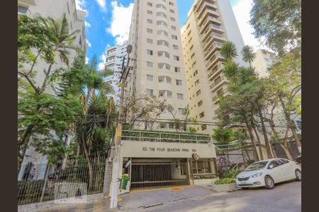 Apartamento para alugar com 92m², 1 quarto e 1 vaga