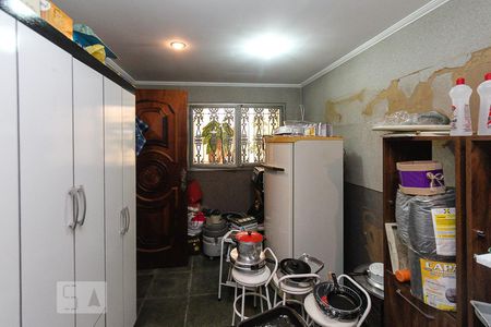 Casa à venda com 450m², 3 quartos e 3 vagas Casa à venda com 450m², 3 quartos e 3 vagasQuarto de Serviço