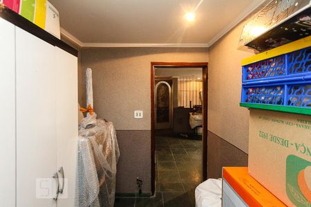 Casa à venda com 450m², 3 quartos e 3 vagas Casa à venda com 450m², 3 quartos e 3 vagasQuarto de Serviço 02