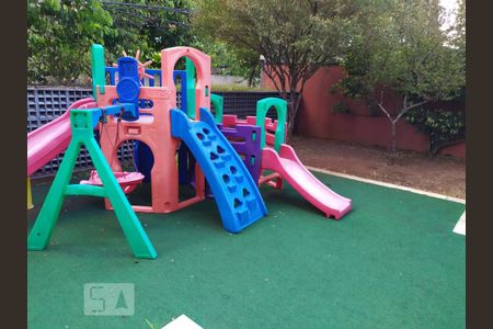 Apartamento para alugar com 44m², 2 quartos e 1 vaga Apartamento para alugar com 44m², 2 quartos e 1 vagaÁrea Comum - Playground
