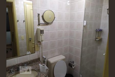 Banheiro de apartamento para alugar com 2 quartos, 44m² em Cidade Monções, São Paulo