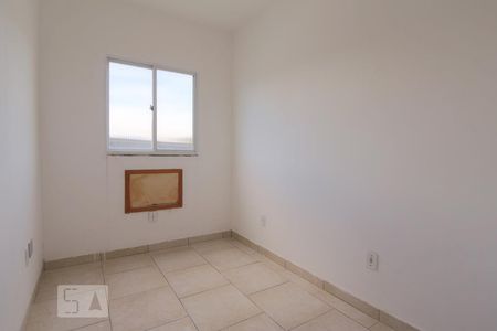 Quarto 1  de casa para alugar com 3 quartos, 50m² em Curicica, Rio de Janeiro