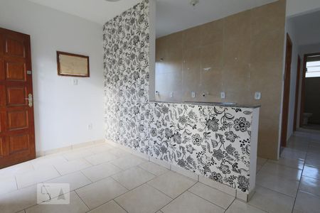 Sala de casa para alugar com 3 quartos, 50m² em Curicica, Rio de Janeiro