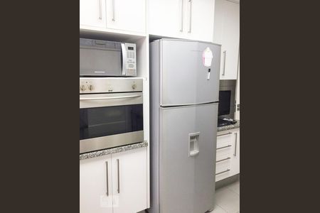 Cozinha de apartamento à venda com 3 quartos, 197m² em Vila Gomes Cardim, São Paulo