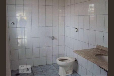 Banheiro de casa à venda com 2 quartos, 110m² em Parada Inglesa, São Paulo