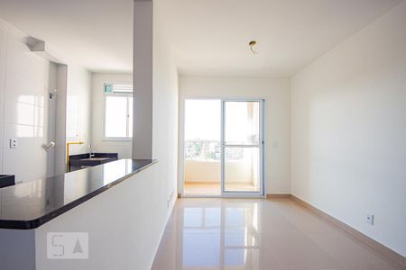 Sala de apartamento para alugar com 1 quarto, 40m² em Rubem Berta, Porto Alegre