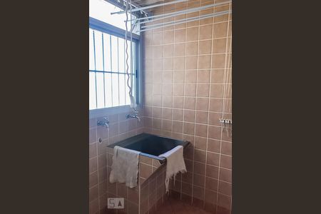 Apartamento à venda com 70m², 2 quartos e 1 vagaÁrea de serviço