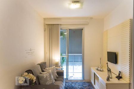 Sala de apartamento para alugar com 2 quartos, 60m² em São Cristóvão, Rio de Janeiro