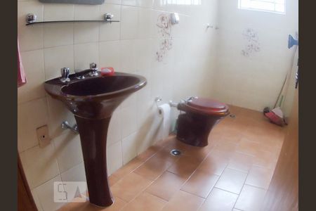 Banheiro de casa para alugar com 3 quartos, 296m² em Vila Nova Cachoeirinha, São Paulo