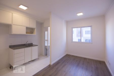 Sala e Cozinha de apartamento para alugar com 1 quarto, 34m² em Barra Funda, São Paulo
