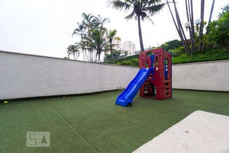 Apartamento à venda com 100m², 2 quartos e 1 vagaPlayground