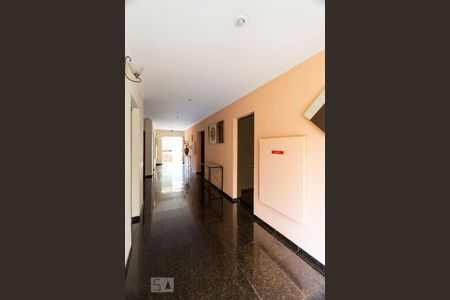 Apartamento à venda com 100m², 2 quartos e 1 vagaHall social