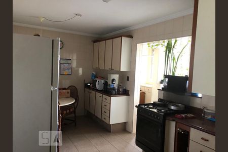 Apartamento à venda com 100m², 2 quartos e 1 vagaCozinha