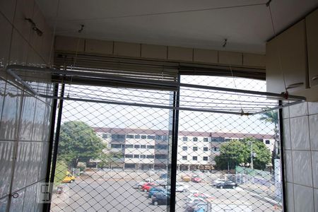 Apartamento para alugar com 72m², 2 quartos e 1 vagaÁrea de Serviço