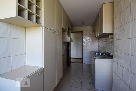 Apartamento para alugar com 72m², 2 quartos e 1 vagaCozinha e Área de Serviço