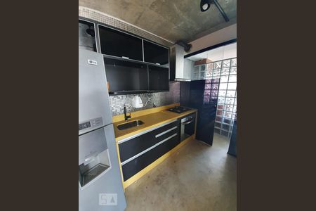 Cozinha de kitnet/studio à venda com 1 quarto, 70m² em Jardim Fonte do Morumbi, São Paulo
