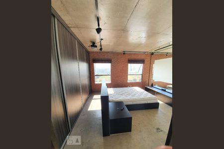 Quarto de kitnet/studio à venda com 1 quarto, 70m² em Jardim Fonte do Morumbi, São Paulo