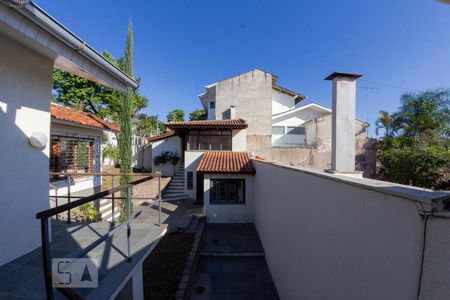Casa para alugar com 267m², 4 quartos e 4 vagas Casa para alugar com 267m², 4 quartos e 4 vagasVista do Quarto 3
