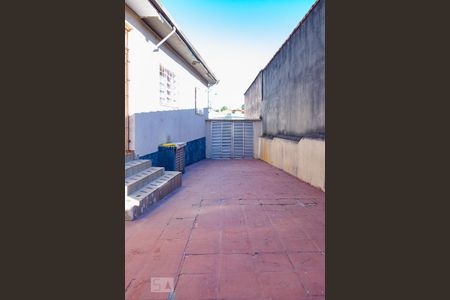 Casa à venda com 120m², 2 quartos e 4 vagasQuintal