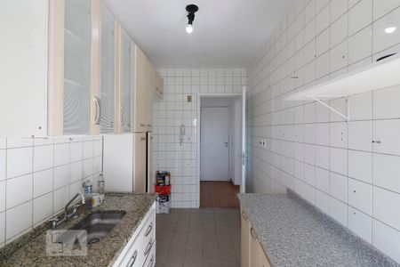 Apartamento à venda com 68m², 3 quartos e 1 vagaCozinha