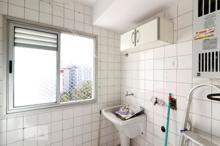 Apartamento à venda com 68m², 3 quartos e 1 vagaDetalhe da area de serviço