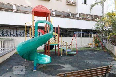 Apartamento à venda com 68m², 3 quartos e 1 vagaÁrea Comum - Playground