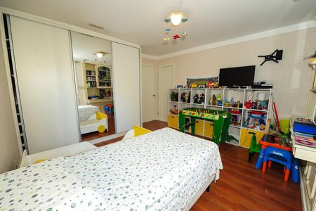 Apartamento para alugar com 300m², 4 quartos e 2 vagas Apartamento para alugar com 300m², 4 quartos e 2 vagasSuite 2