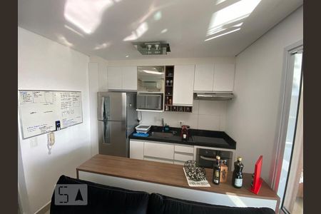 Cozinha de apartamento à venda com 1 quarto, 43m² em Jardim Aeroporto, São Paulo
