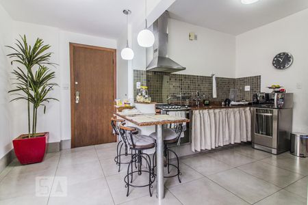Cozinha de apartamento para alugar com 4 quartos, 150m² em Sion, Belo Horizonte