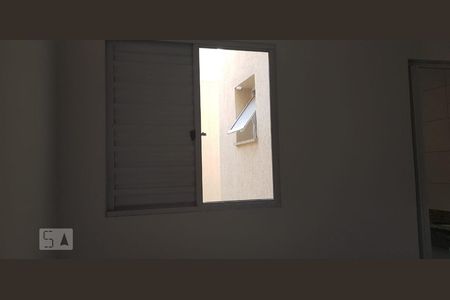 Casa de condomínio à venda com 61m², 2 quartos e 1 vagaSuíte 1