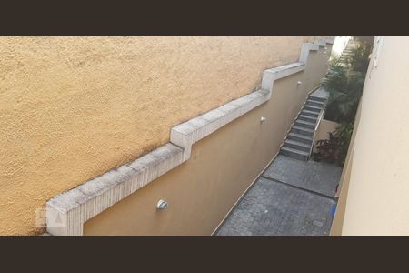 Casa de condomínio à venda com 61m², 2 quartos e 1 vagaVista