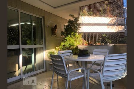 Varanda de apartamento à venda com 3 quartos, 180m² em Barra da Tijuca, Rio de Janeiro