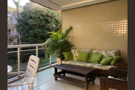 Varanda de apartamento à venda com 3 quartos, 180m² em Barra da Tijuca, Rio de Janeiro