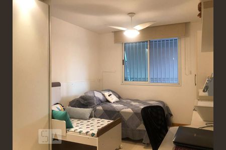 Suíte 01 de apartamento à venda com 3 quartos, 180m² em Barra da Tijuca, Rio de Janeiro
