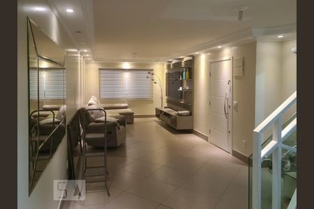 Casa à venda com 3 quartos, 145m² em Jardim Ester, São Paulo