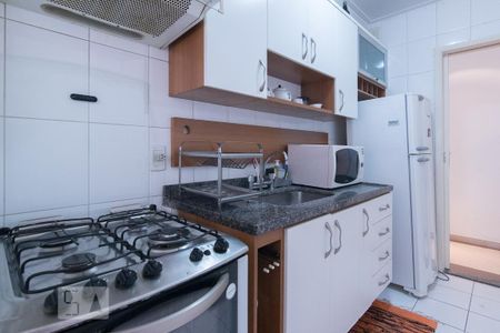 Apartamento para alugar com 67m², 2 quartos e 2 vagas Apartamento para alugar com 67m², 2 quartos e 2 vagasCozinha