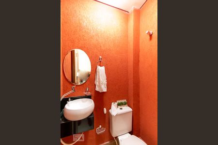 Casa para alugar com 280m², 3 quartos e 4 vagas Casa para alugar com 280m², 3 quartos e 4 vagasLavabo